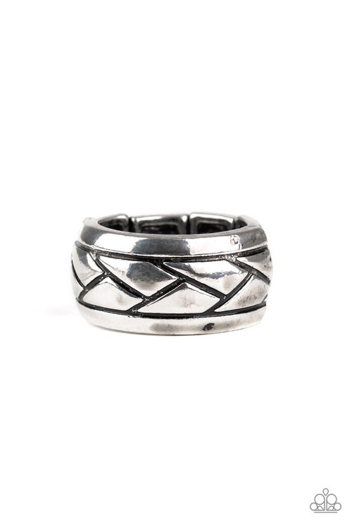 Incline - Silver - Paparazzi Ring Image
