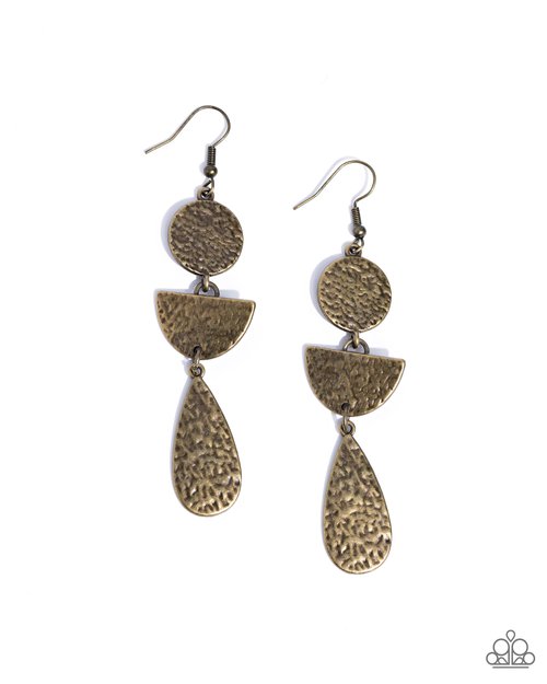 Artisanal Allure - Brass - Paparazzi Earring Image