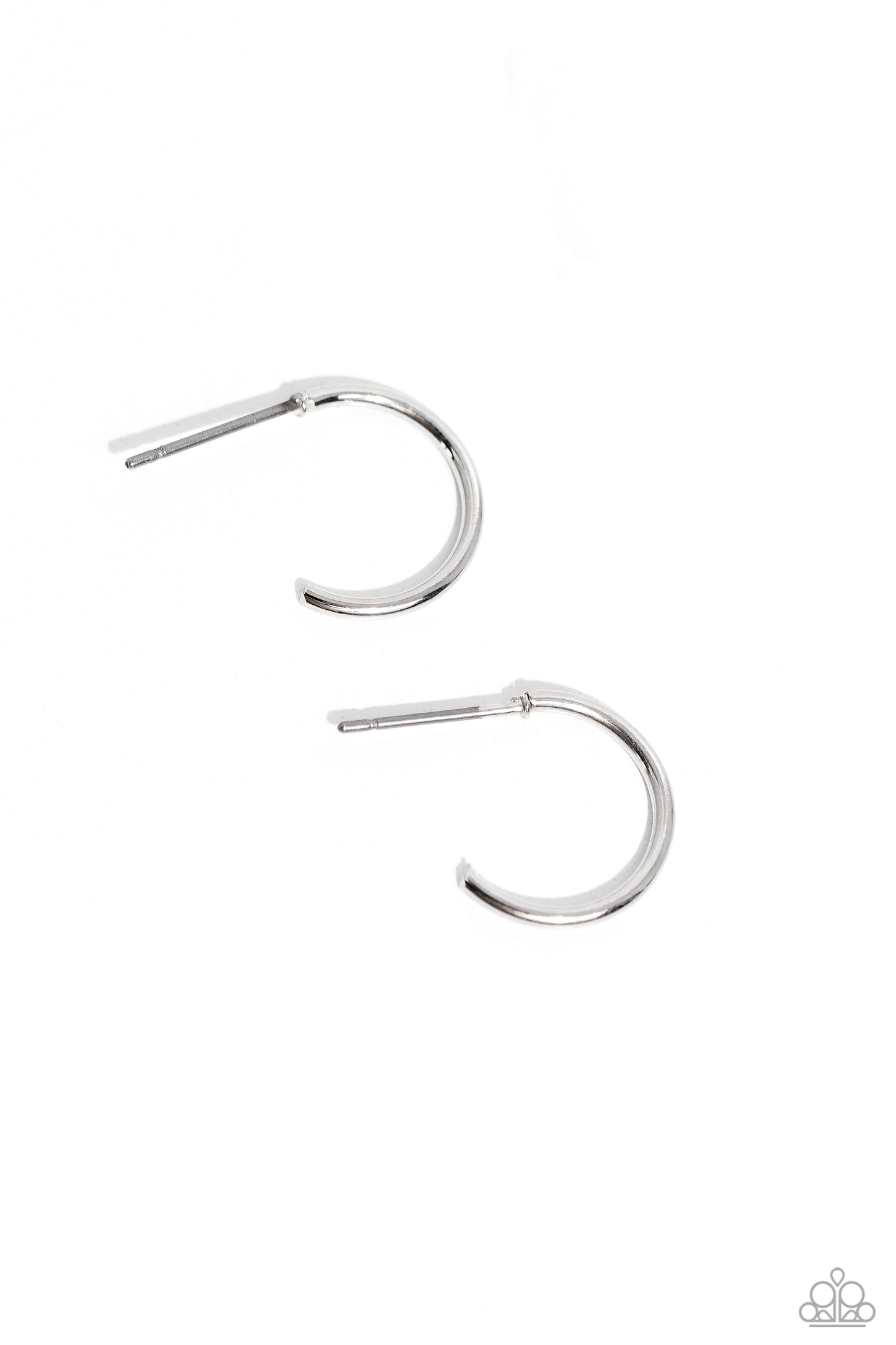 Paparazzi Earring ~ Ultra Upmarket - Silver