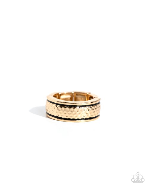 Hammered Houdini - Gold - Paparazzi Ring Image
