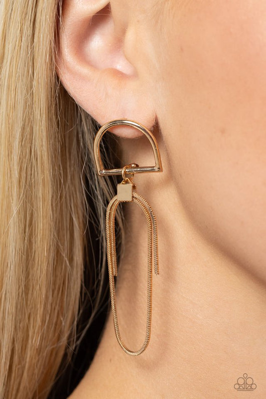 Minimalistic Maven - Gold - Paparazzi Earring Image