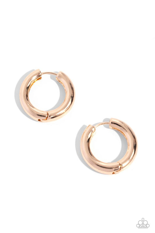The New Classic - Gold - Paparazzi Earring Image