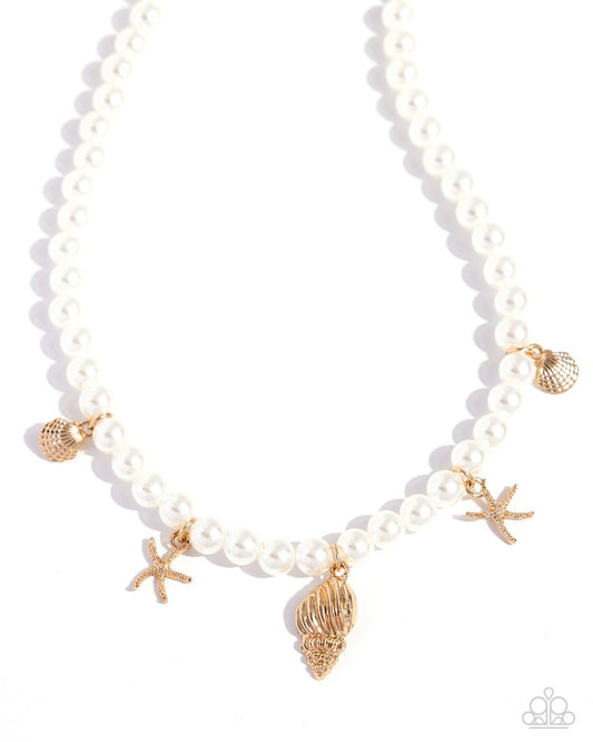 Beachcomber Beauty - Gold - Paparazzi Necklace Image