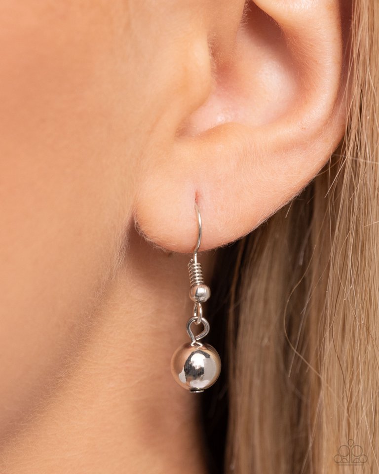 Romantic Residence - Red - Paparazzi Necklace Image