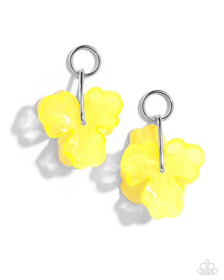 Glassy Garden - Yellow - Paparazzi Earring Image
