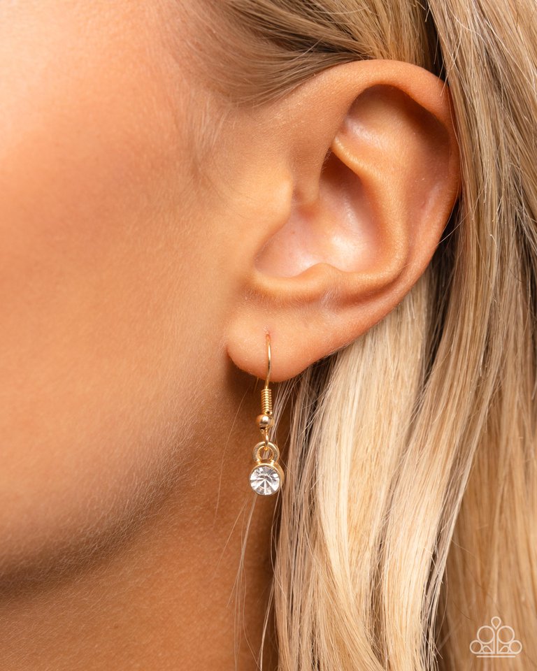 Nuanced Nautical - Gold - Paparazzi Necklace Image