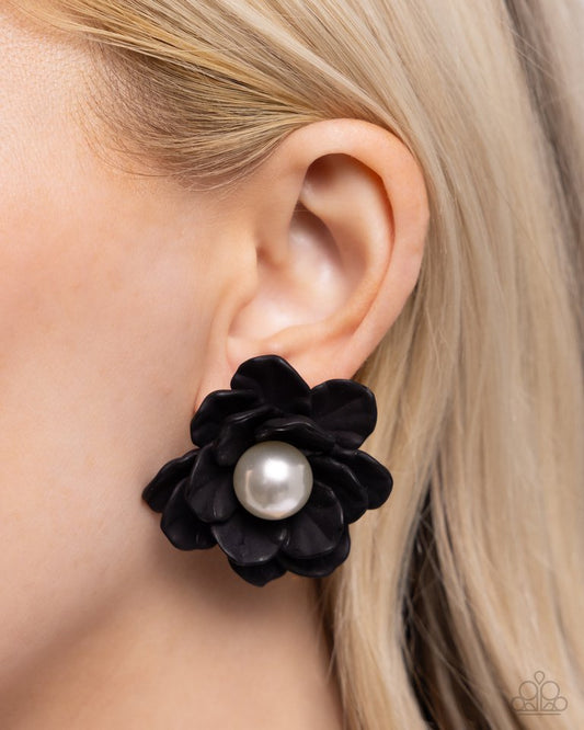 Blooming Backdrop - Black - Paparazzi Earring Image