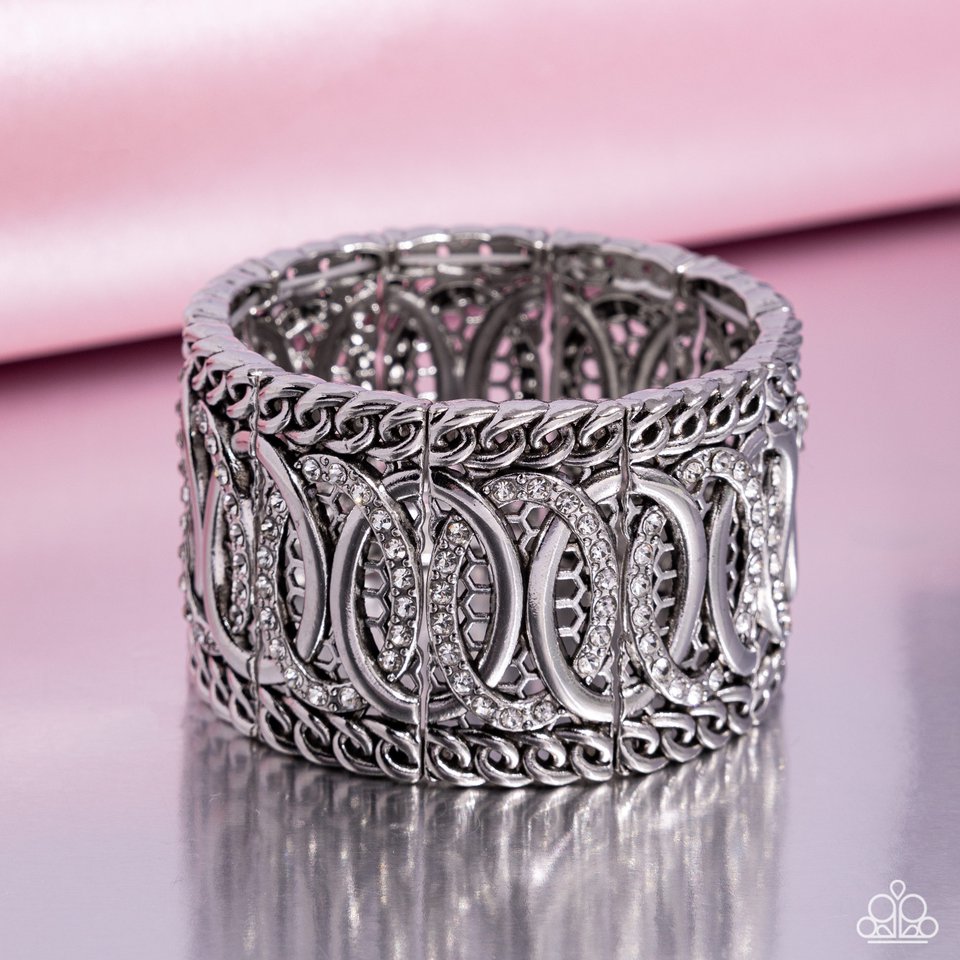 Forged Fashion - White - Paparazzi Bracelet Image