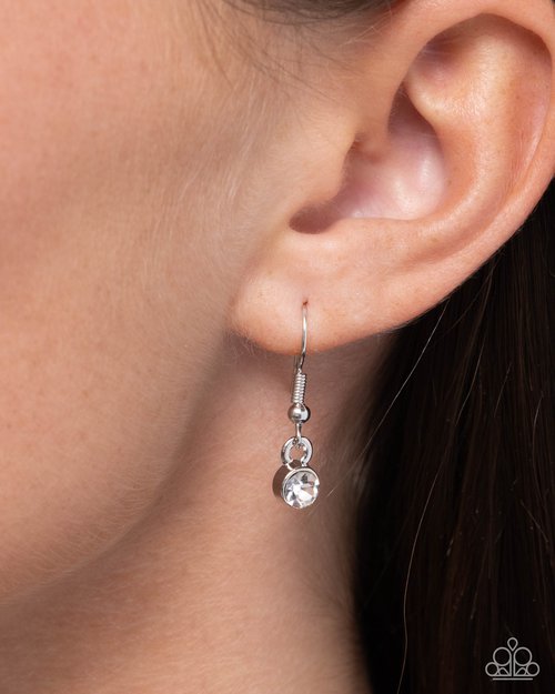 Simple Street - White - Paparazzi Necklace Image