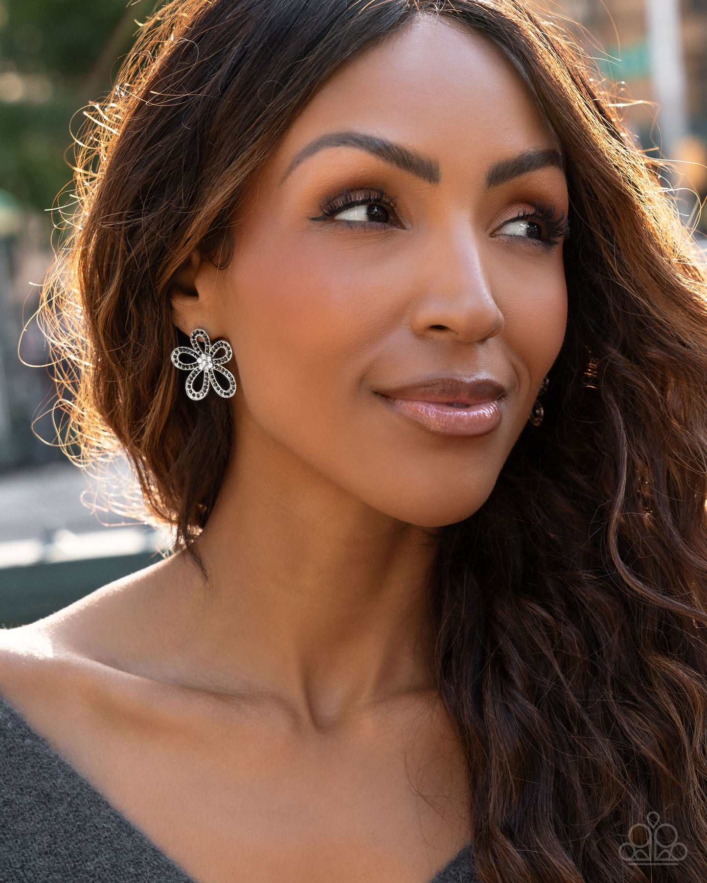 Blooming Belle - Paparazzi Earring Image