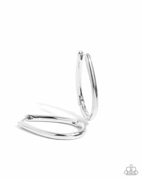 Angelic Avenue - Paparazzi Earring Image