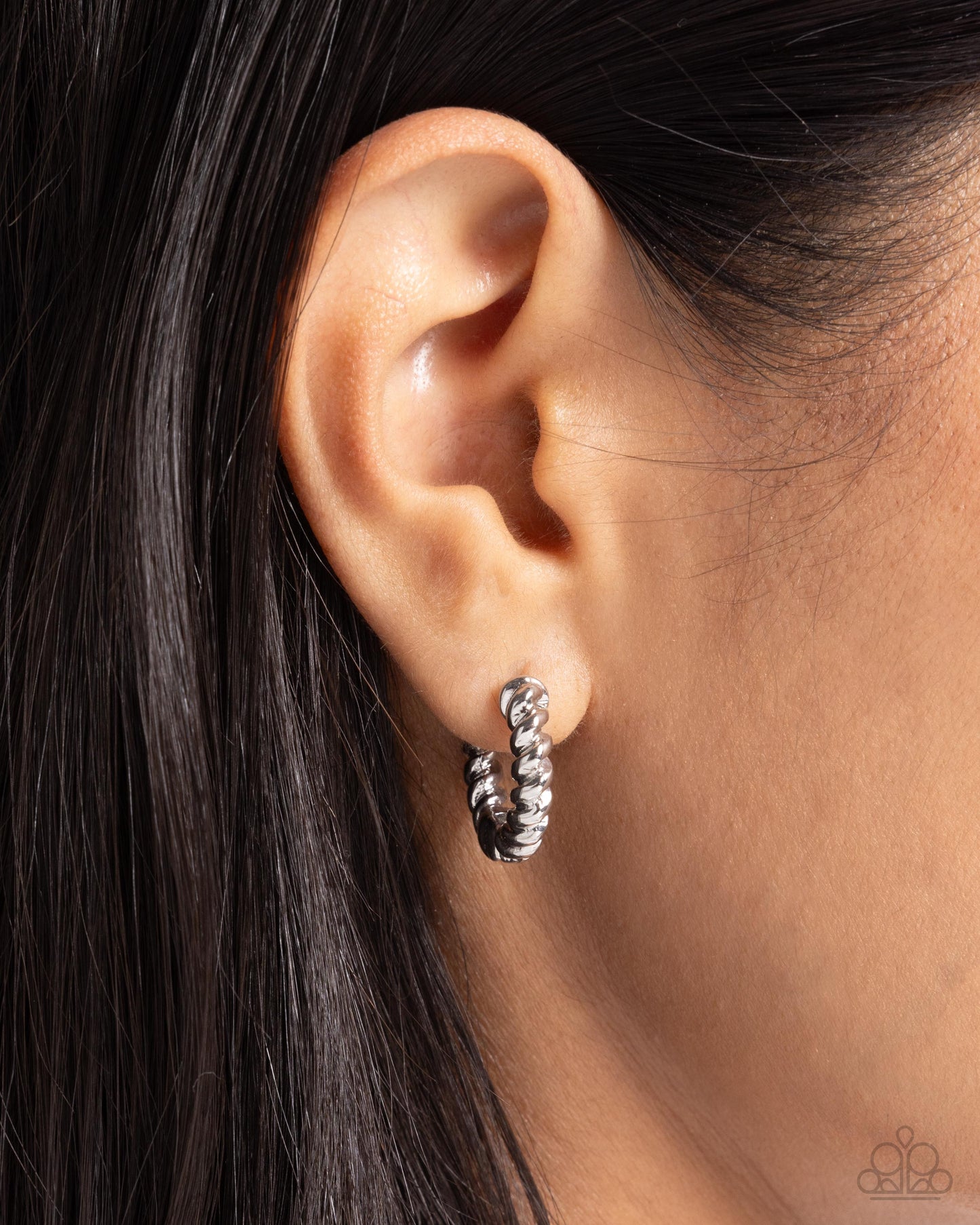 Revel in Rarity - Paparazzi Earring Image