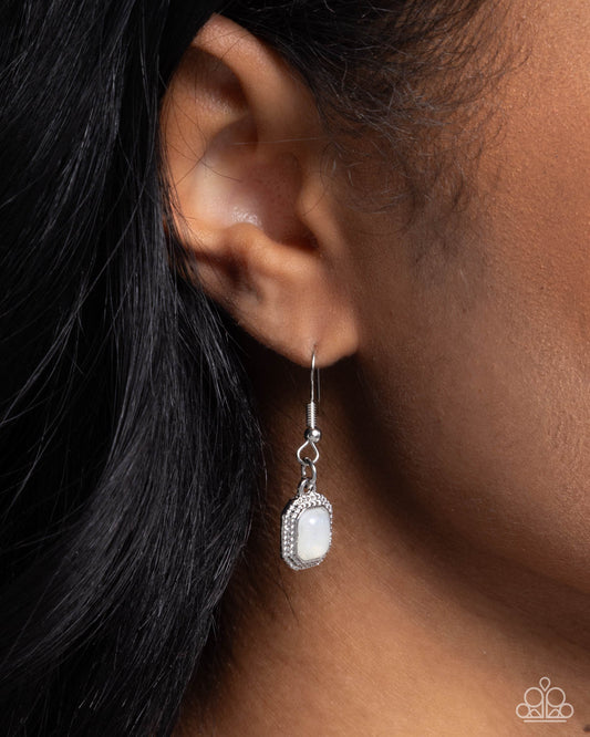 Clandestine Color - White - Paparazzi Necklace Image