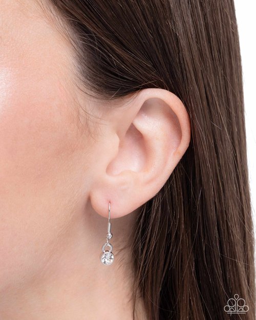 Painted Paladin - Silver - Paparazzi Necklace Image