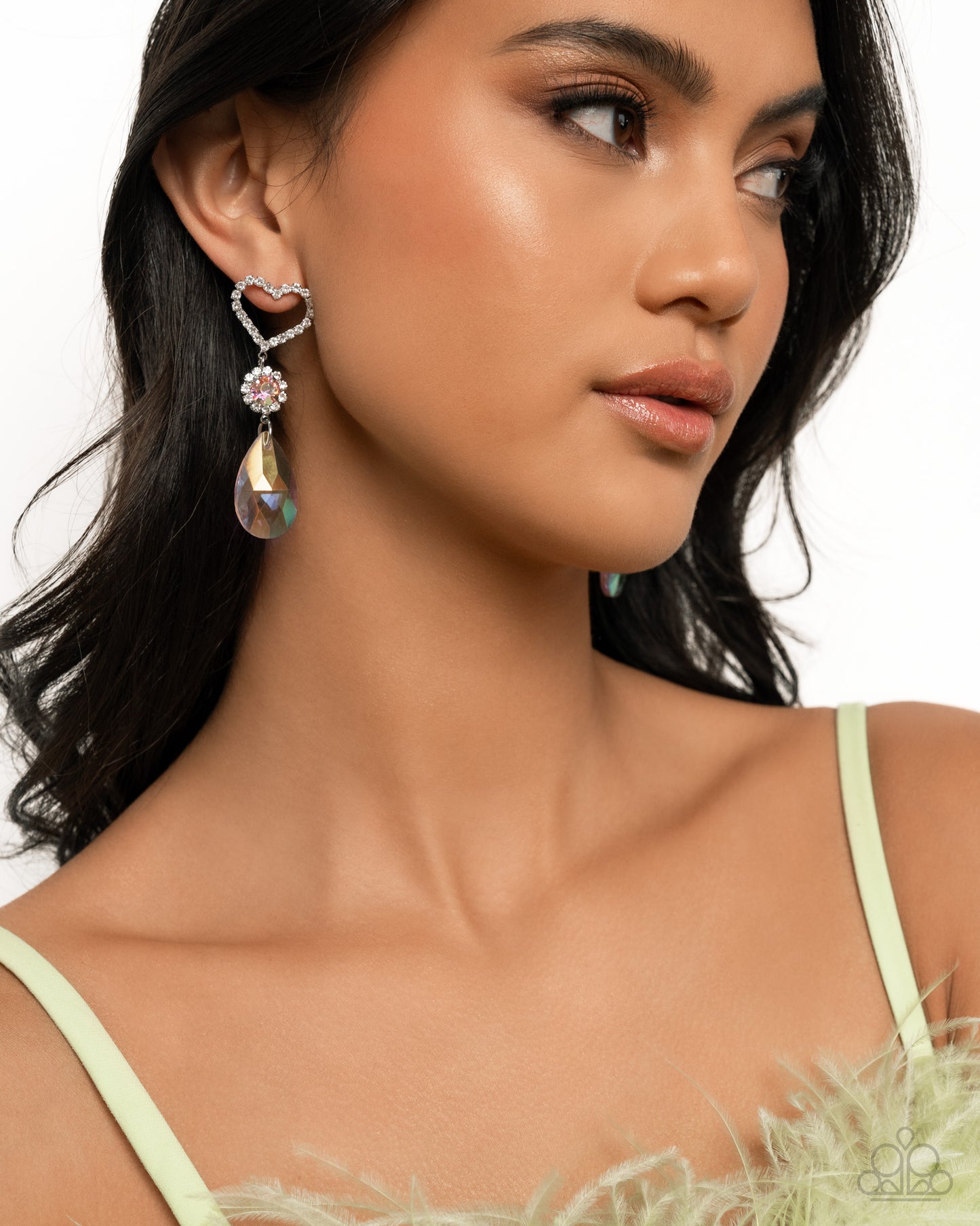 Faceted Frenzy - Pink - Paparazzi Earring Image