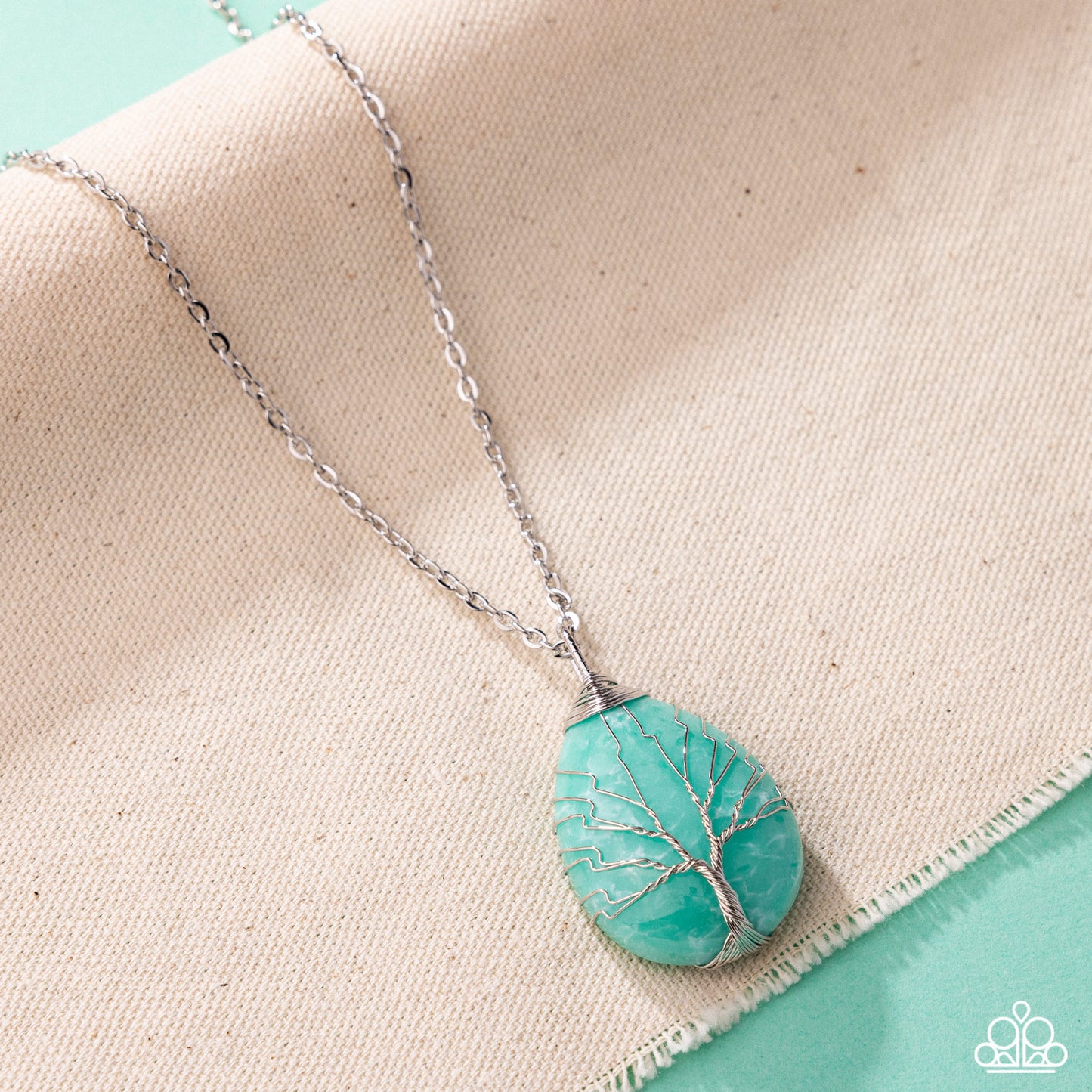 Stony Status - Green - Paparazzi Necklace Image