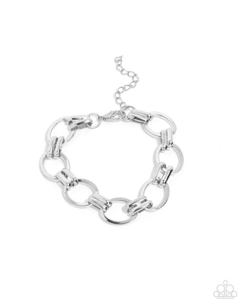 Changing Cantata - Silver - Paparazzi Bracelet Image