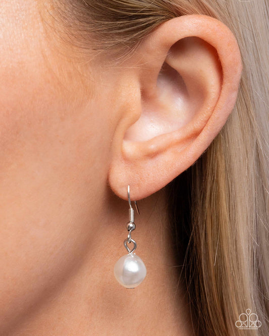 Dare to be Surprised - Blue - Paparazzi Necklace Image