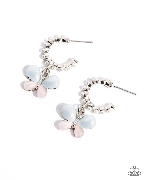 Fly to Your Heart - Paparazzi Earring Image