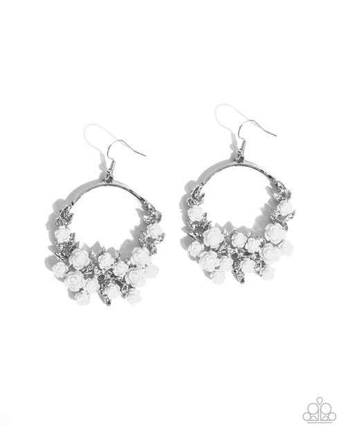 Exceptional Ease - Paparazzi Earring Image