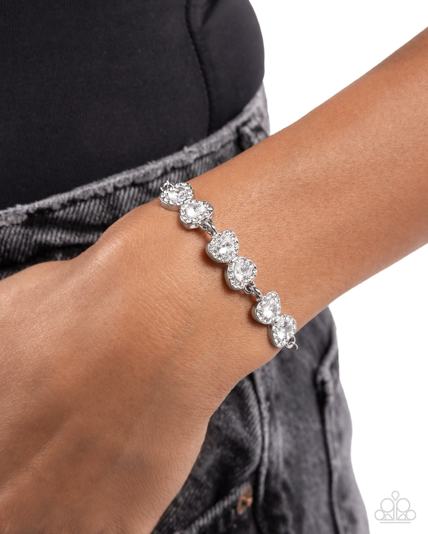 Angelic Afterlife - Paparazzi Bracelet Image