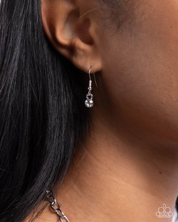 Blooming Bravado - Paparazzi Necklace Image