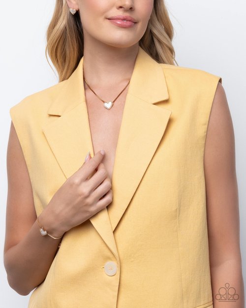 Courting Collection - Complete Look - Gold - Paparazzi Product Image