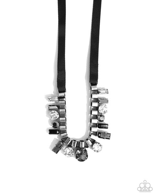 Ribbon Reveal - Paparazzi Necklace Image