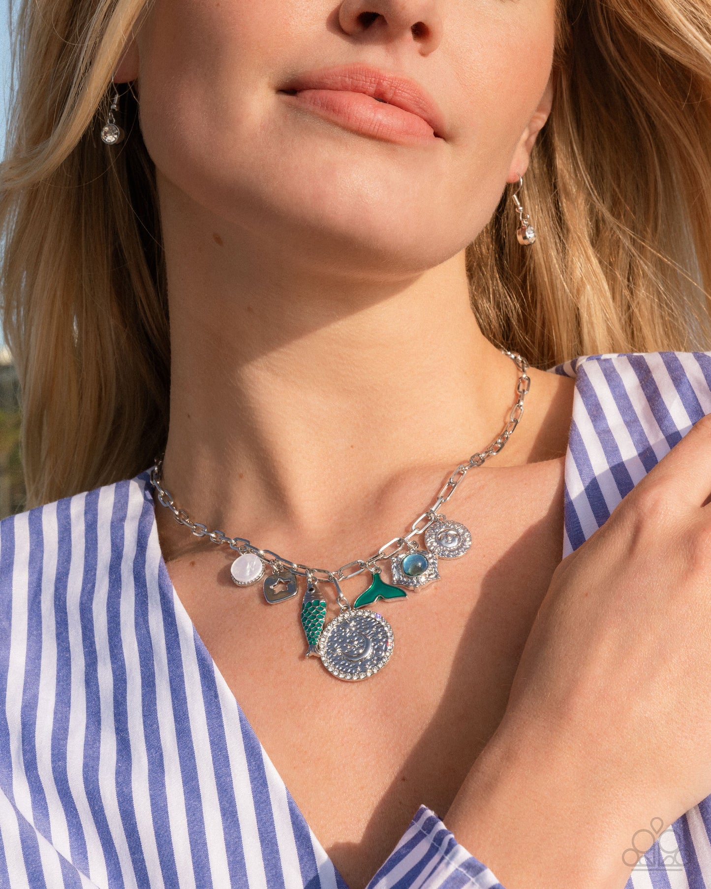 Mismatched Mystery - Green - Paparazzi Necklace Image