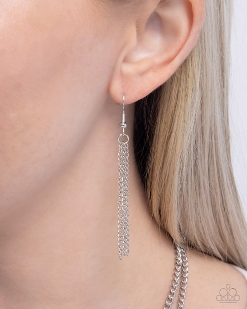 Commanding Connections - Paparazzi Necklace Image