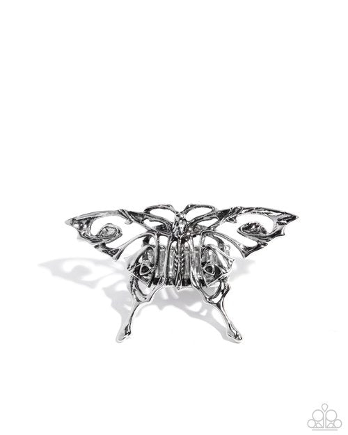 Majestic Moth - Silver - Paparazzi Ring Image