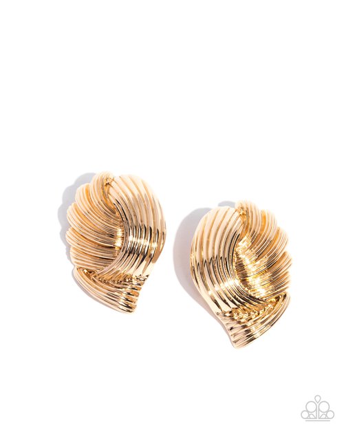 Carnivale Confidence - Gold - Paparazzi Earring Image