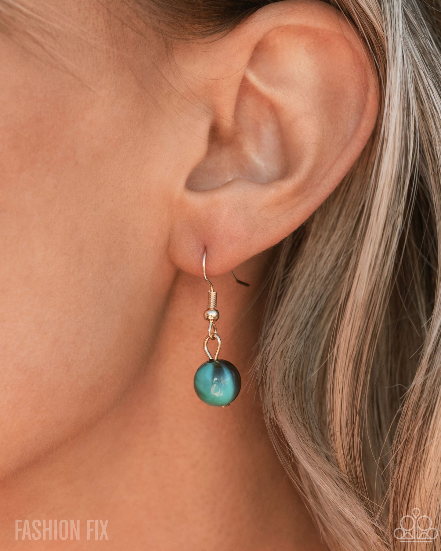 Earnest Elevation - Paparazzi Necklace Image