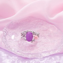 Oval Occupation - Paparazzi Ring Image