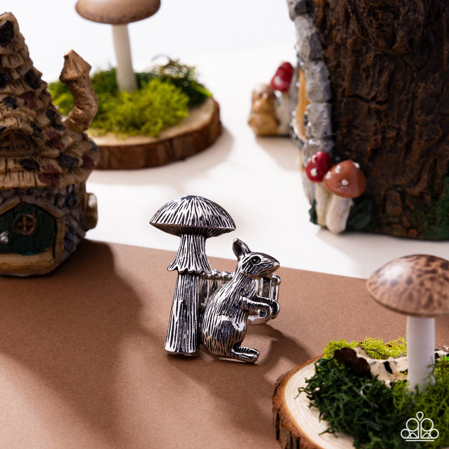 Textured Toadstool - Silver - Paparazzi Ring Image