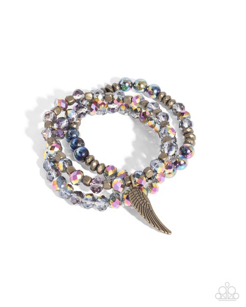 Angelic Aesthetic - Brass - Paparazzi Bracelet Image