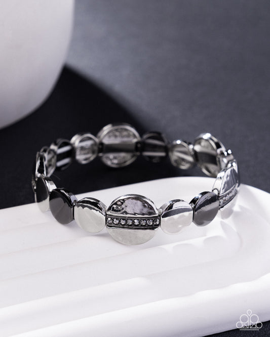 Disc Delivery - Silver - Paparazzi Bracelet Image