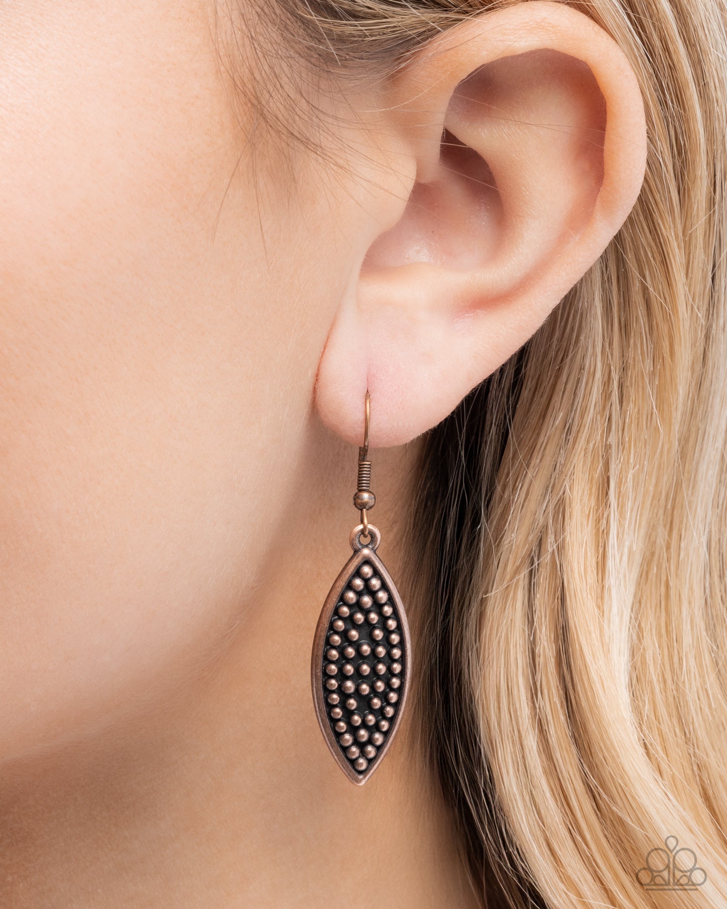 Textured Tutelage - Copper - Paparazzi Necklace Image