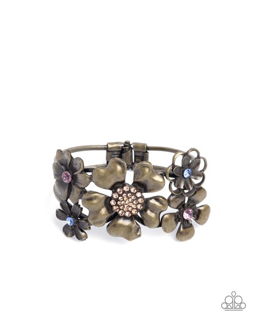 Bursting Bouquet - Brass - Paparazzi Bracelet Image