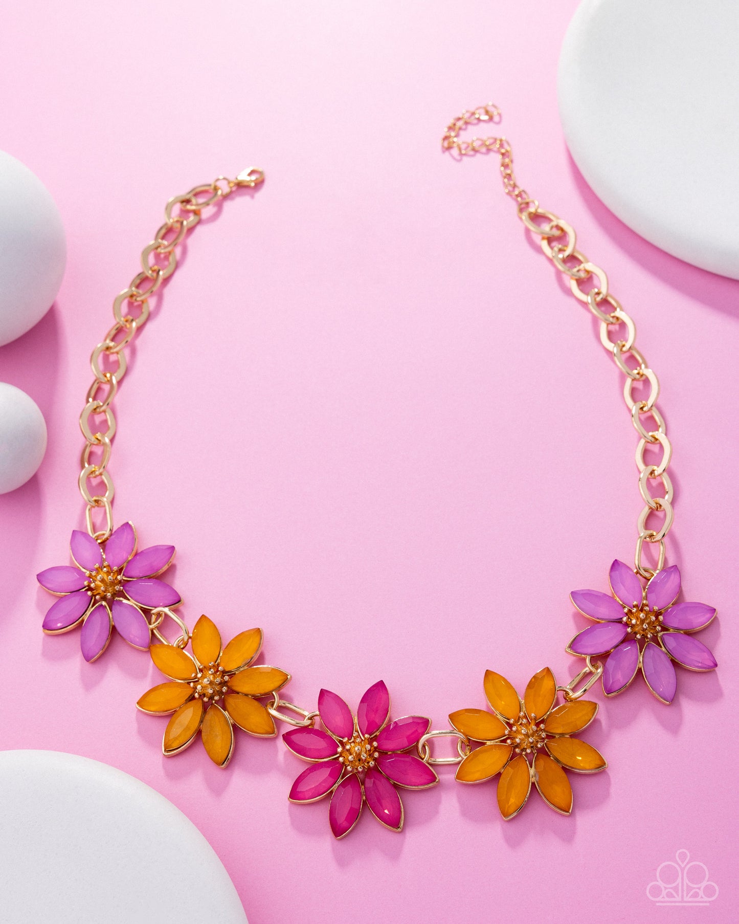 First Date Flowers - Paparazzi Necklace Image