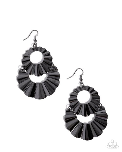 Crimped Consistency - Black - Paparazzi Earring Image