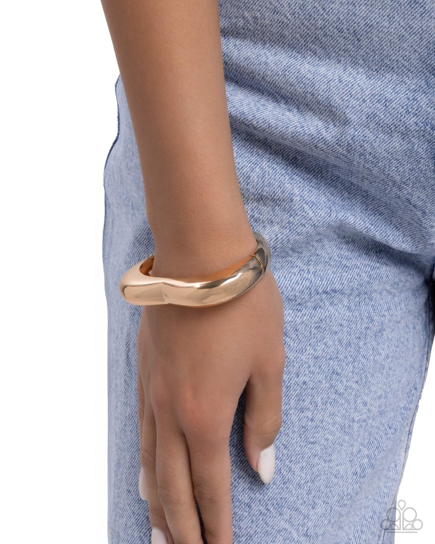 Metallic Matchmaker - Gold - Paparazzi Bracelet Image