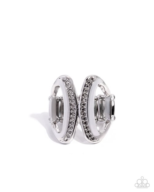 Confident Curves - Silver - Paparazzi Ring Image