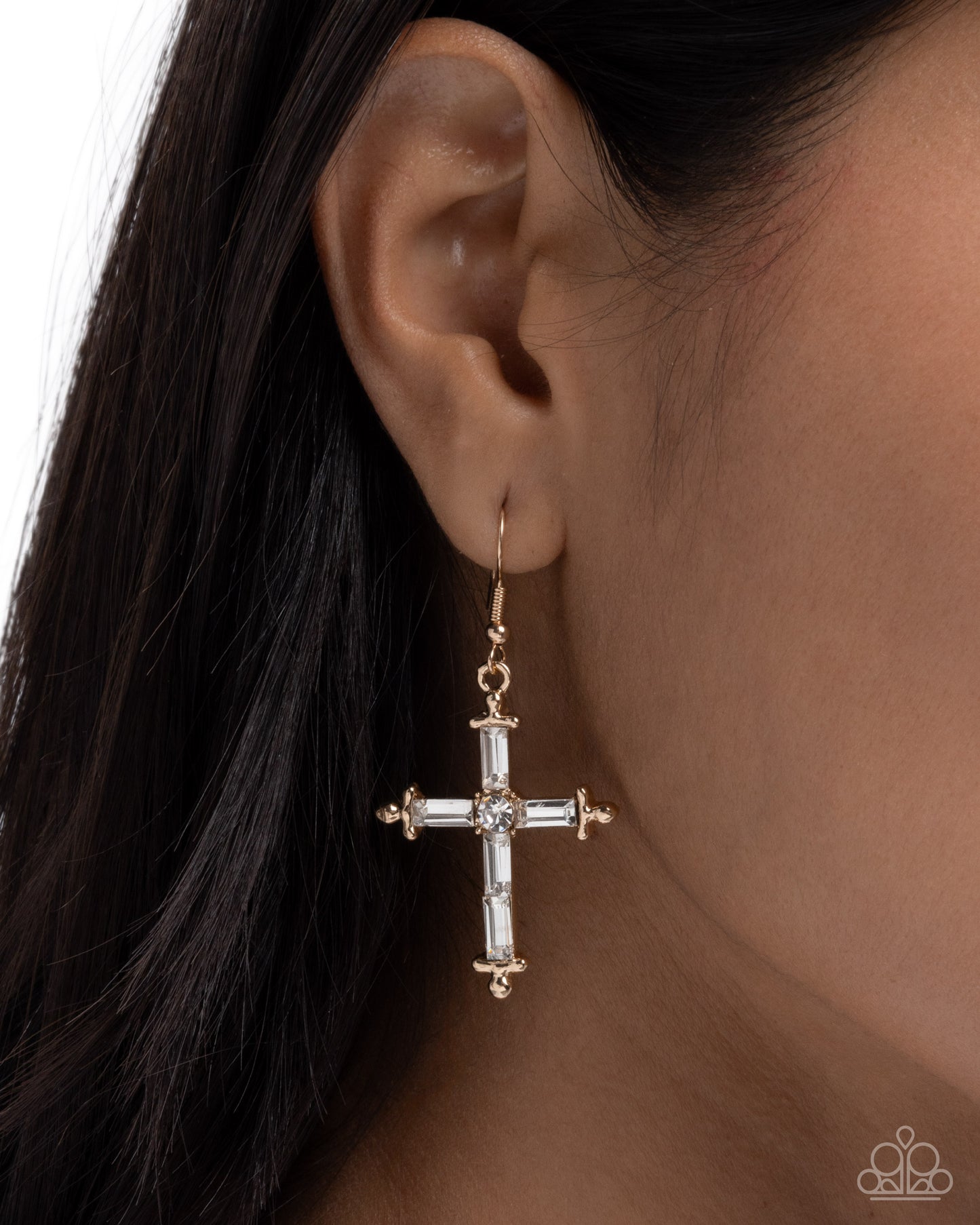 Heavenly Homage - Paparazzi Earring Image