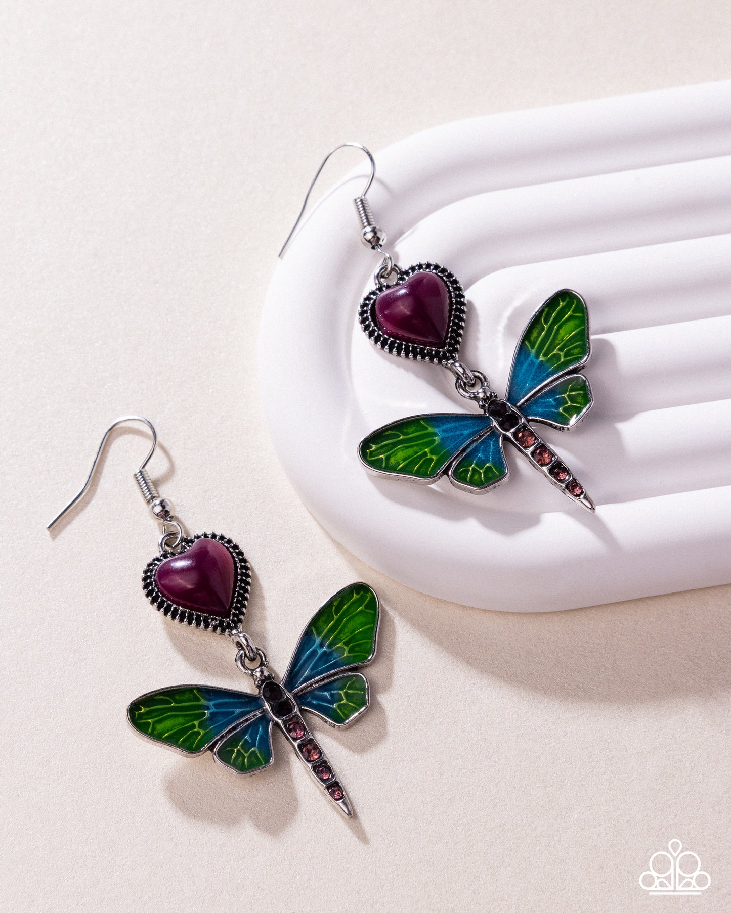 Dragonfly Devotion - Paparazzi Earring Image