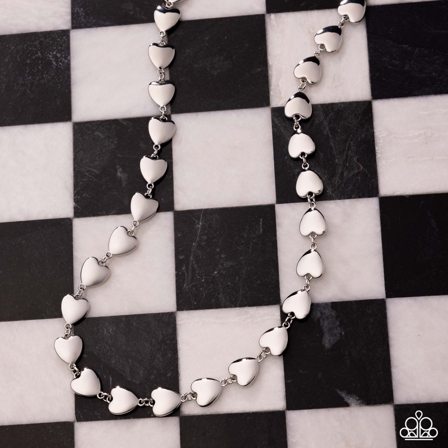 Already Gone - Paparazzi Necklace Image