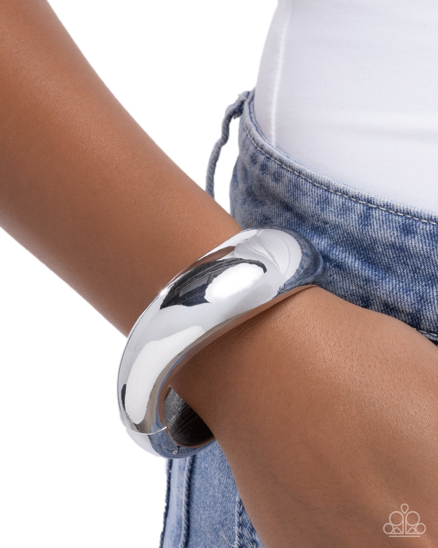 Fearless Fame - Silver - Paparazzi Bracelet Image