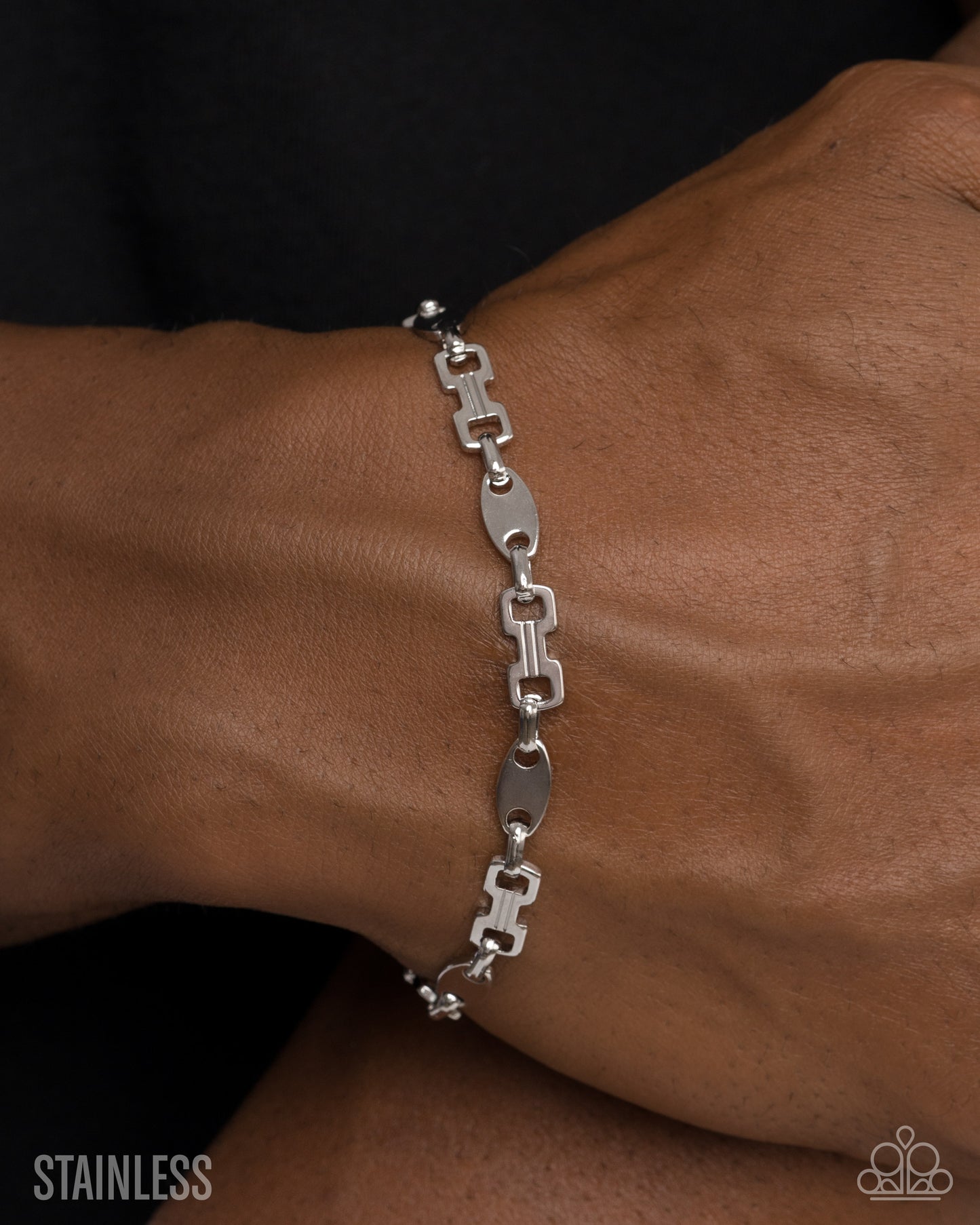 Subtle Scout - Paparazzi Bracelet Image