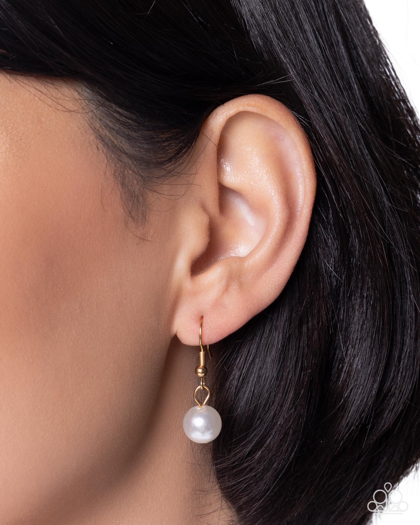 Stellar Scout - Gold - Paparazzi Necklace Image