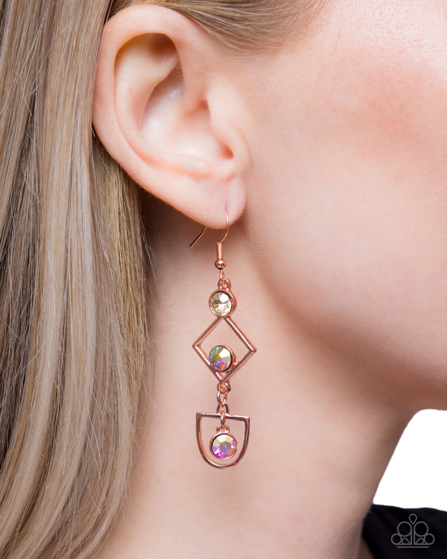 Shape Succession - Paparazzi Earring Image